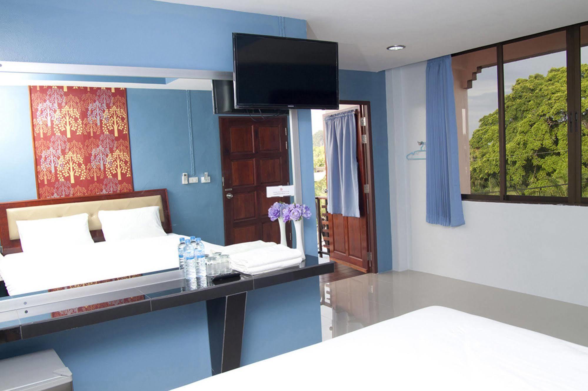 Krabi Orchid Hometel Bagian luar foto