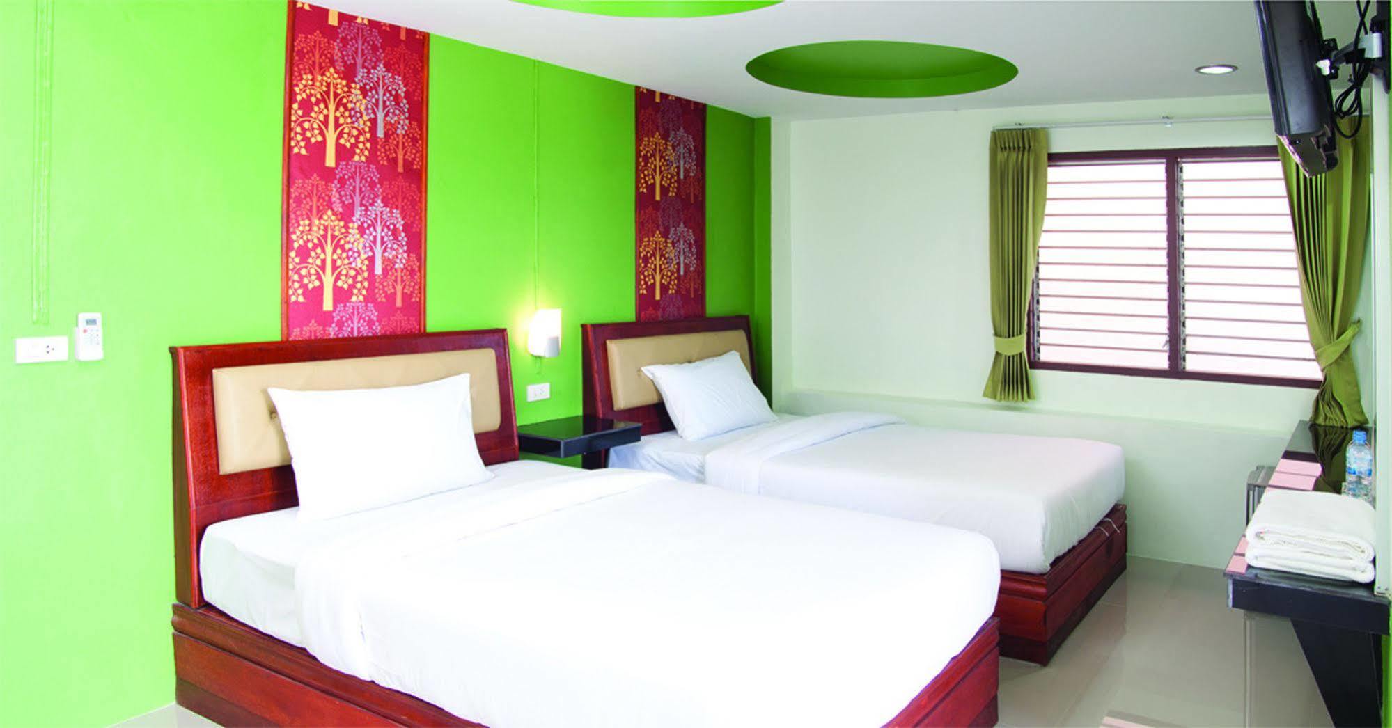 Krabi Orchid Hometel Bagian luar foto